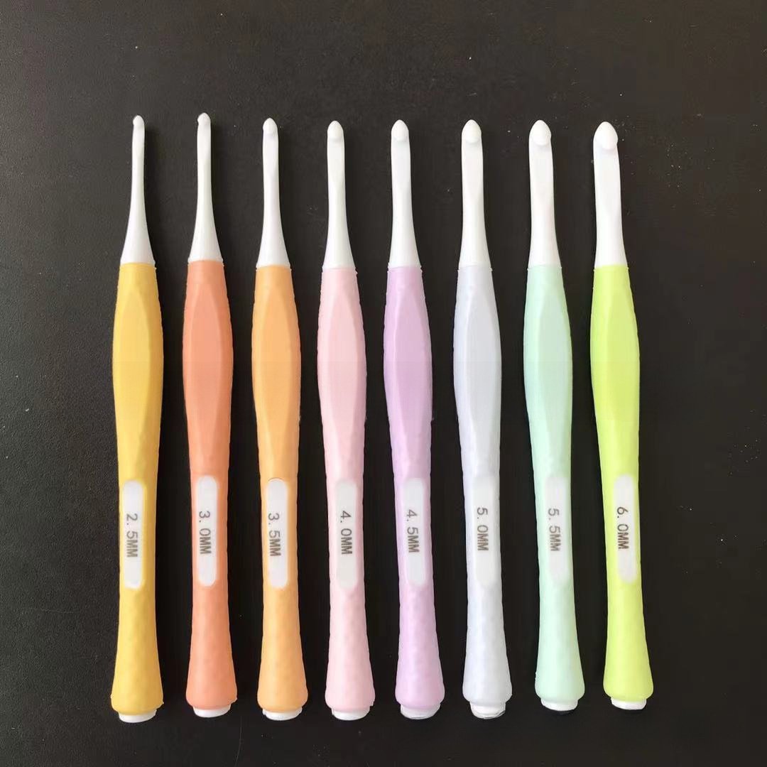 Cross-border factory direct candy color plastic handle crochet wool knitting suit aluminum crochet 9 - Image 10